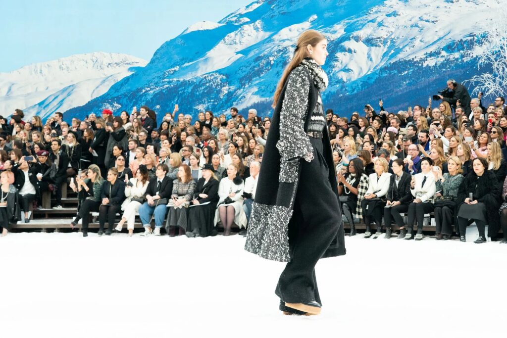 High fashion editorial photography with artistic flair | Cinematic short film still with dramatic lighting | Fashion model in designer wear on urban set | Behind-the-scenes photo from fashion film production | Stylish portrait with bold creative direction | Designer accessories showcased in luxury shoot | Art-driven fashion campaign photo | Black and white fashion editorial close-up | Conceptual fashion scene blending design and storytelling | Avant-garde fashion look with studio lighting