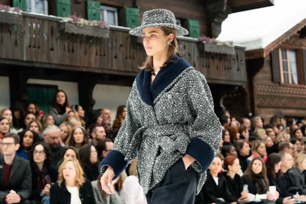 High fashion editorial photography with artistic flair | Cinematic short film still with dramatic lighting | Fashion model in designer wear on urban set | Behind-the-scenes photo from fashion film production | Stylish portrait with bold creative direction | Designer accessories showcased in luxury shoot | Art-driven fashion campaign photo | Black and white fashion editorial close-up | Conceptual fashion scene blending design and storytelling | Avant-garde fashion look with studio lighting