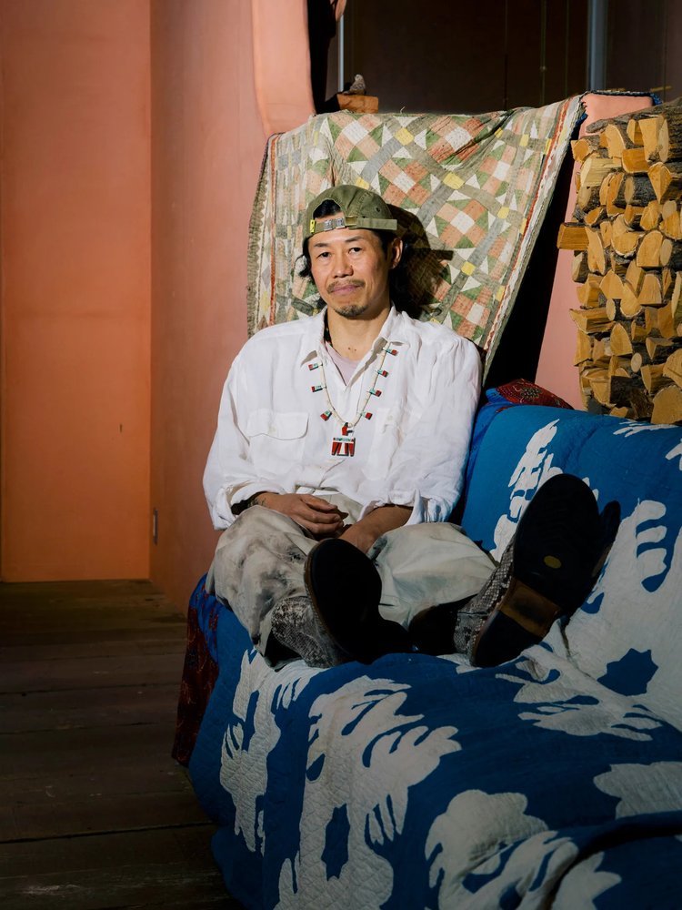 High fashion editorial photography with artistic flair | Cinematic short film still with dramatic lighting | Fashion model in designer wear on urban set | Behind-the-scenes photo from fashion film production | Stylish portrait with bold creative direction | Designer accessories showcased in luxury shoot | Art-driven fashion campaign photo | Black and white fashion editorial close-up | Conceptual fashion scene blending design and storytelling | Avant-garde fashion look with studio lighting