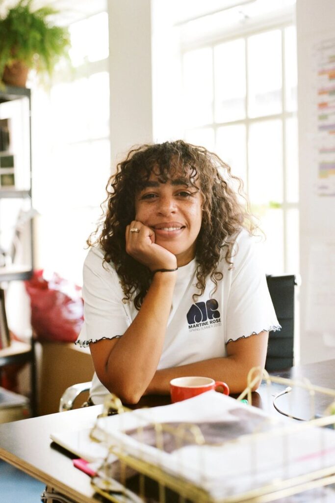 High fashion editorial photography with artistic flair | Cinematic short film still with dramatic lighting | Fashion model in designer wear on urban set | Behind-the-scenes photo from fashion film production | Stylish portrait with bold creative direction | Designer accessories showcased in luxury shoot | Art-driven fashion campaign photo | Black and white fashion editorial close-up | Conceptual fashion scene blending design and storytelling | Avant-garde fashion look with studio lighting