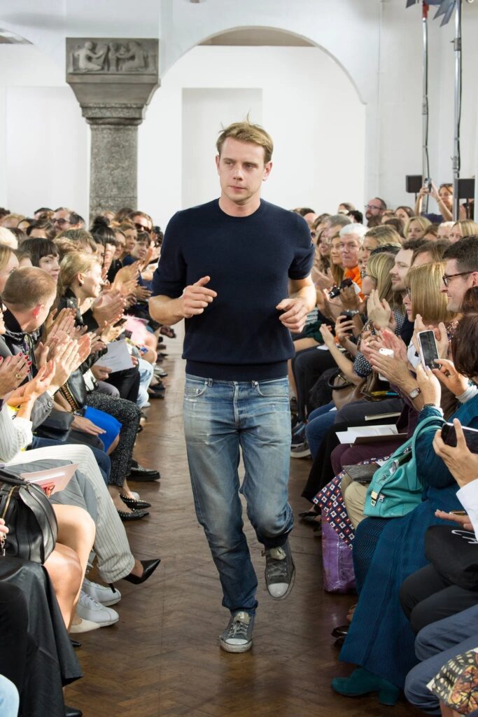 High fashion editorial photography with artistic flair | Cinematic short film still with dramatic lighting | Fashion model in designer wear on urban set | Behind-the-scenes photo from fashion film production | Stylish portrait with bold creative direction | Designer accessories showcased in luxury shoot | Art-driven fashion campaign photo | Black and white fashion editorial close-up | Conceptual fashion scene blending design and storytelling | Avant-garde fashion look with studio lighting